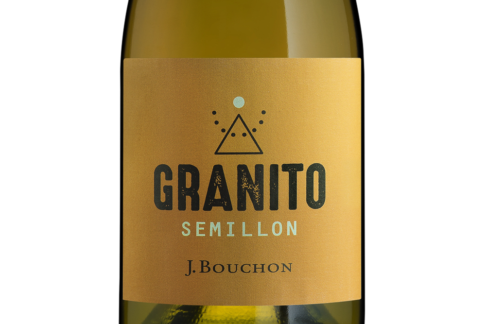 Granito Semillón 2023 de Viña Bouchon es elegido «Mejor vino blanco» por Susie & Peter Richards, reafirmando el liderazgo del Maule en vinos de identidad