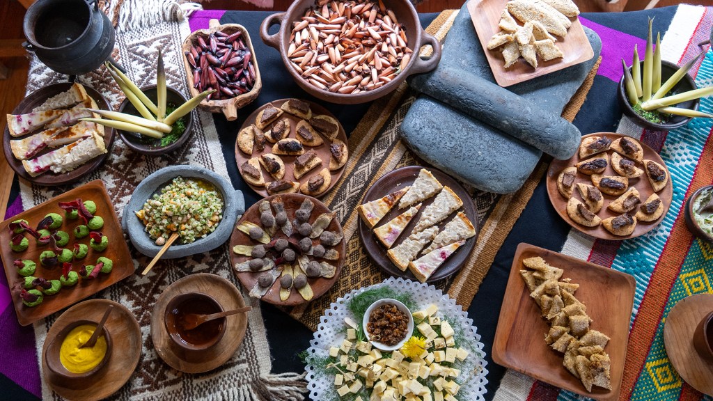 Curarrehue celebra la primera versión de Mogekonmen 2025 y reconoce la gastronomía mapuche como patrimonio vivo del&nbsp;Wallmapu