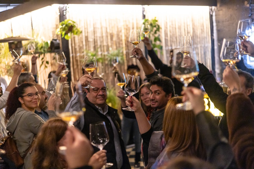 Malbec, Tapas y Terraza: El regreso de «Tapas y Copas» en Casaluz