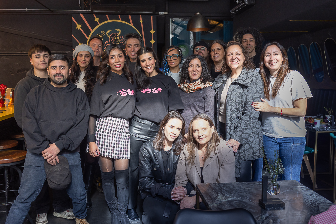 Speed Rack en Chile: La competencia de coctelería que desafía el tiempo para salvar vidas